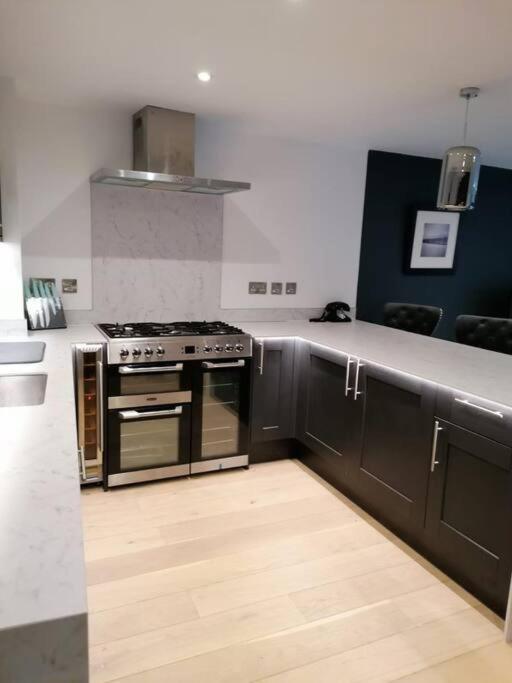 브라이턴 New Town House With *Free Allocated Parking* 아파트 외부 사진